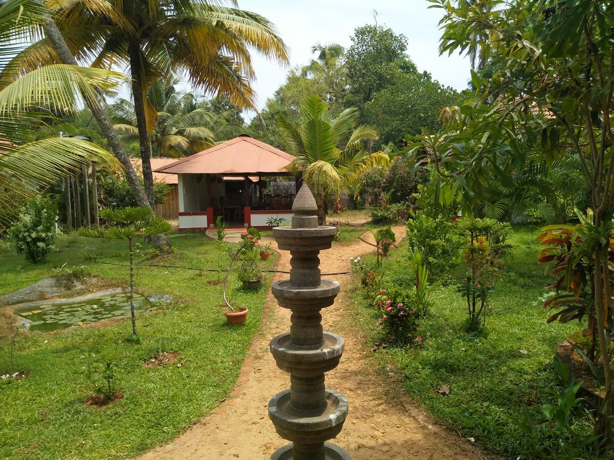 Pozhiyoram Ayurveda Beach Resort Alappuzha المظهر الخارجي الصورة