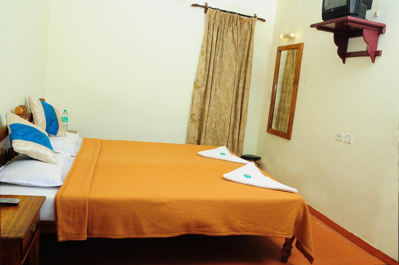 Pozhiyoram Ayurveda Beach Resort Alappuzha المظهر الخارجي الصورة