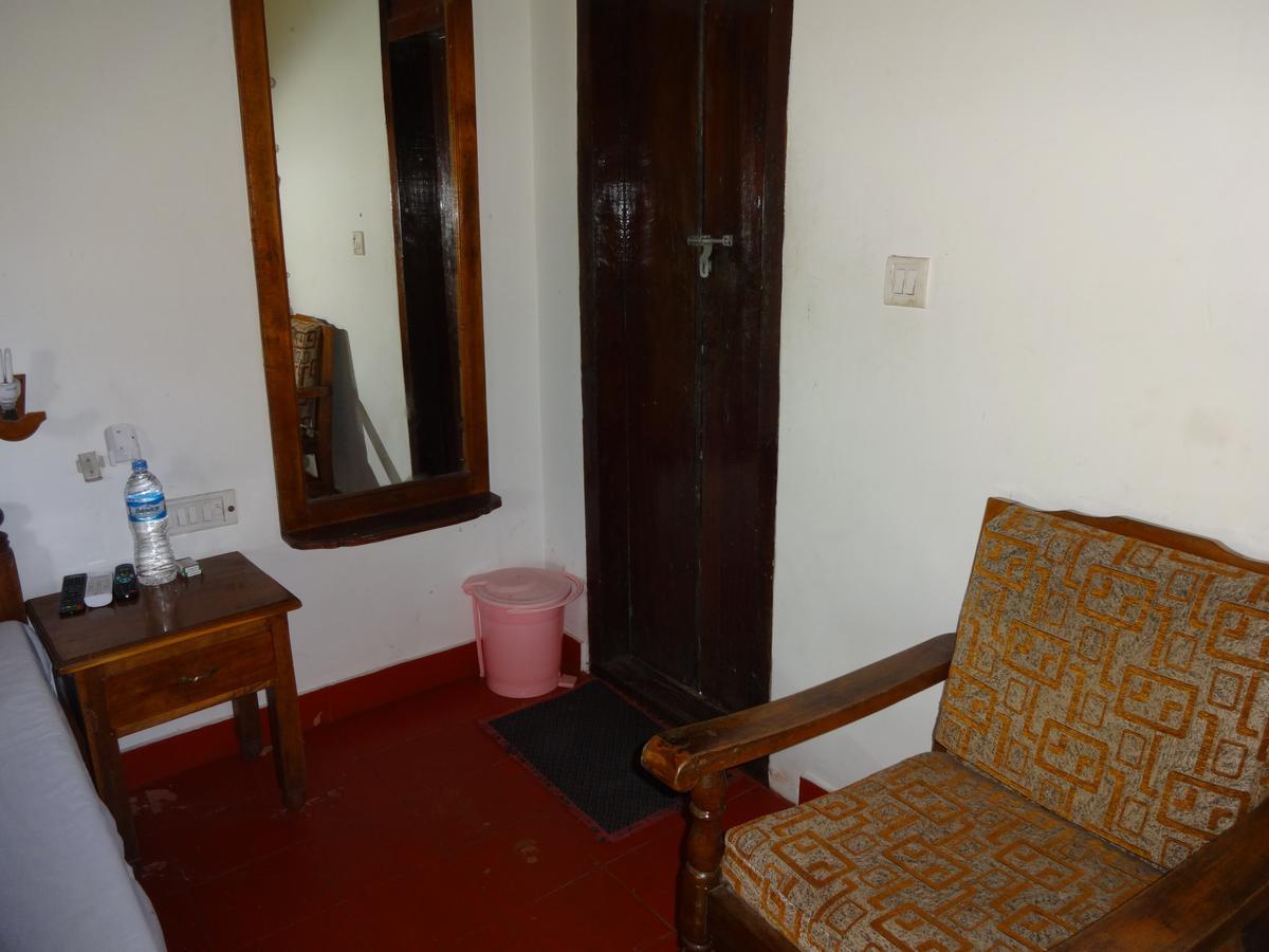 Pozhiyoram Ayurveda Beach Resort Alappuzha المظهر الخارجي الصورة