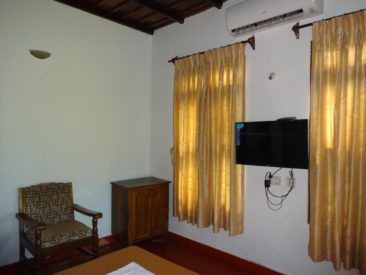 Pozhiyoram Ayurveda Beach Resort Alappuzha المظهر الخارجي الصورة