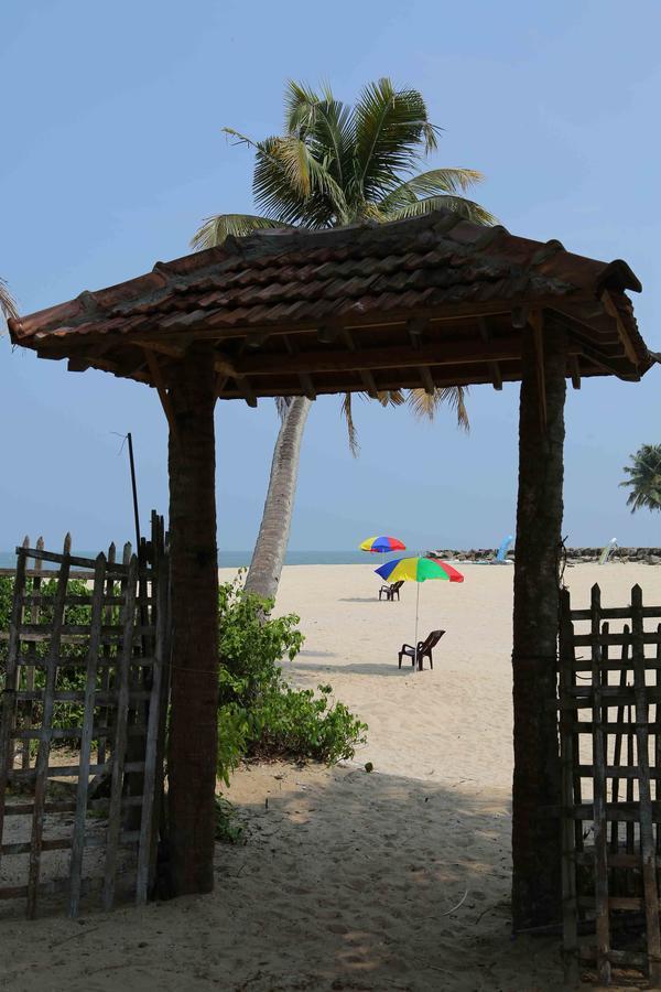 Pozhiyoram Ayurveda Beach Resort Alappuzha المظهر الخارجي الصورة